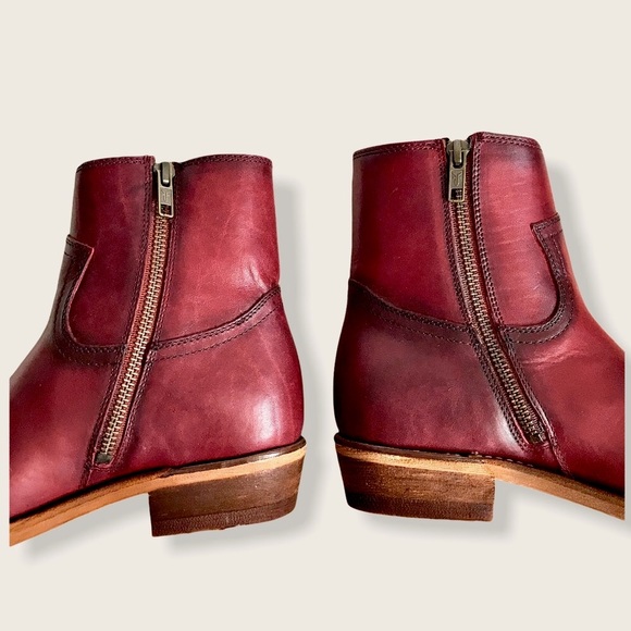 Frye Billy Burgundy Leather Zip Short Ankle Boots - Picture 11 of 16